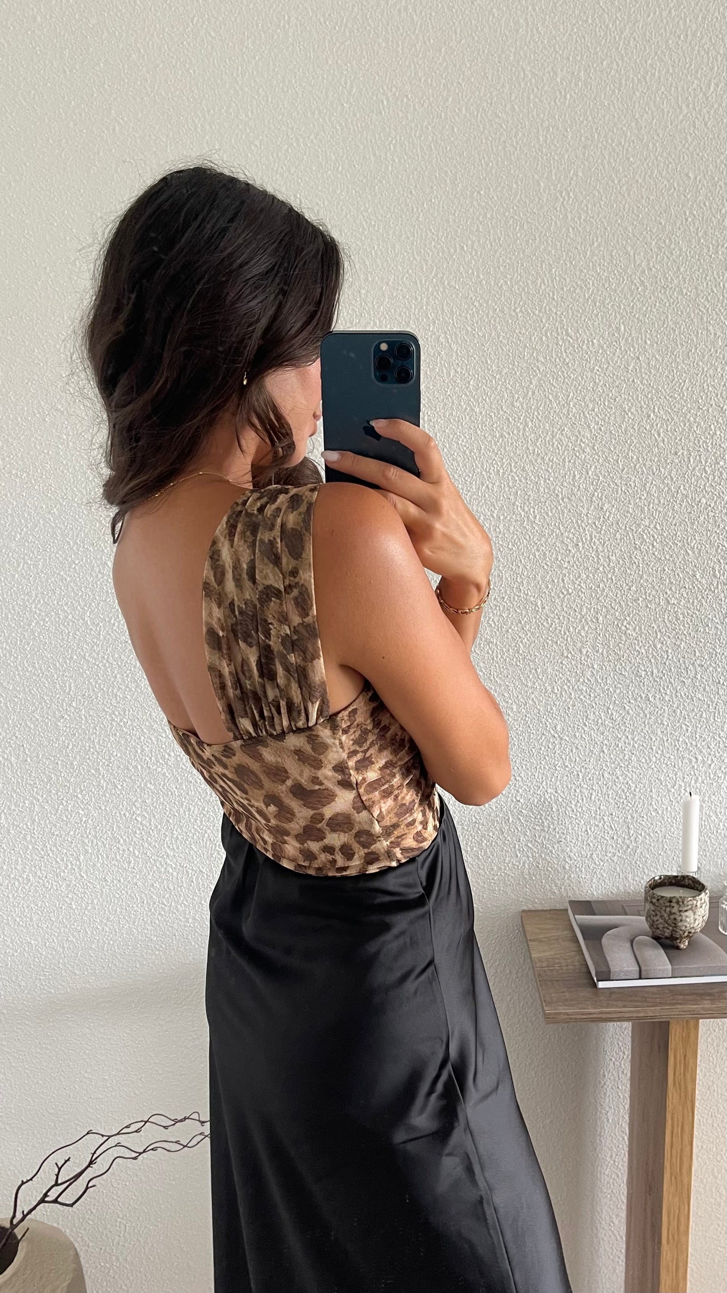 Body NÉLIA